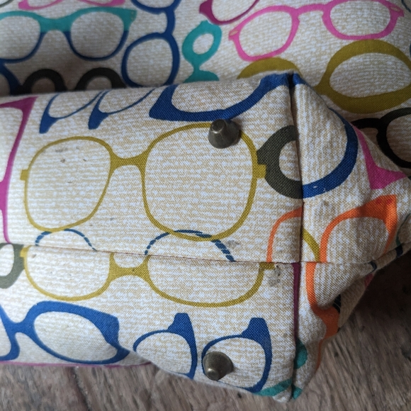 Super cute 'Casual Sax' eyeglasses tote - Picture 10 of 11